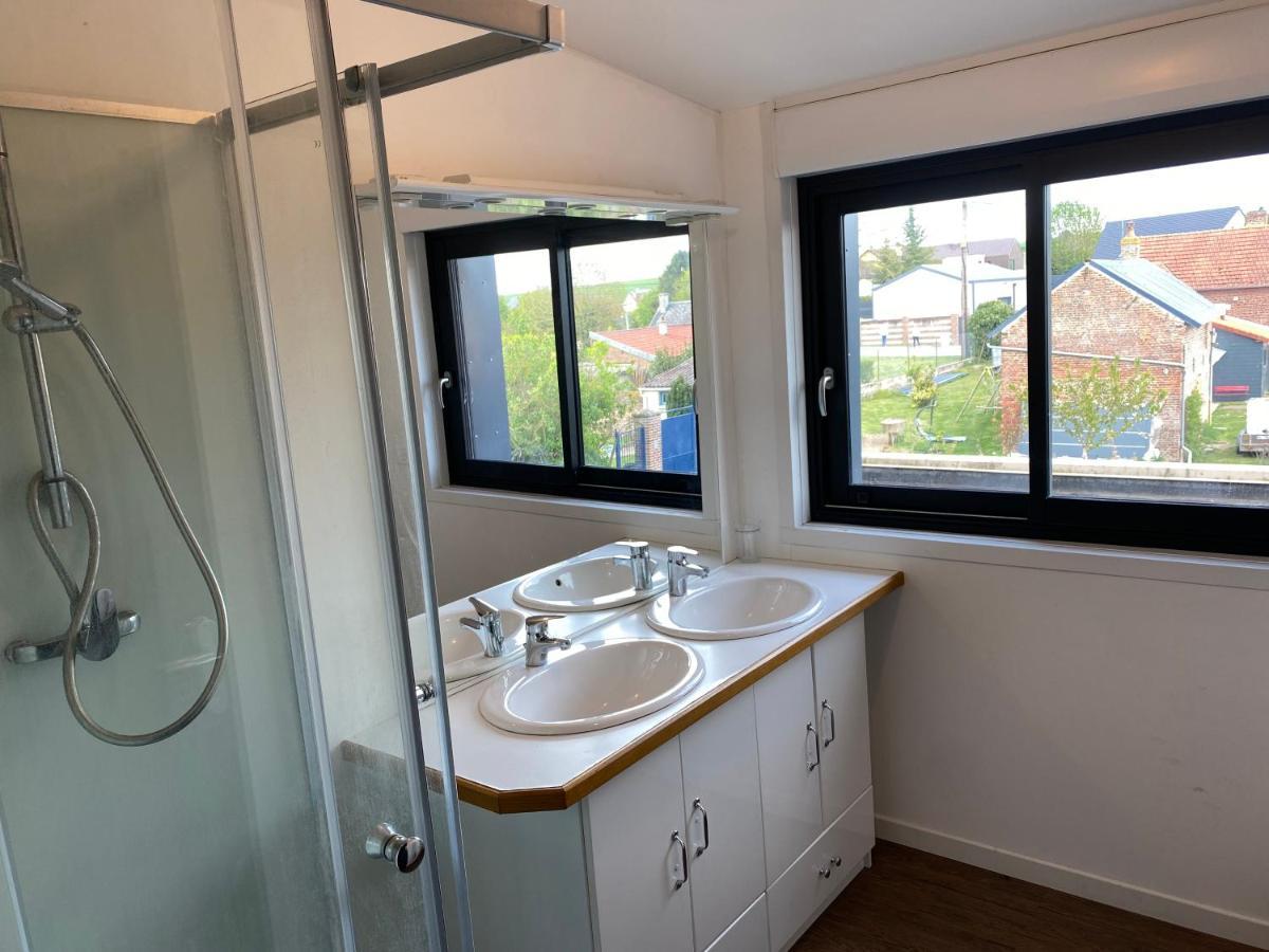 Logement Calme A La Campagne Villa Thennes Exterior photo